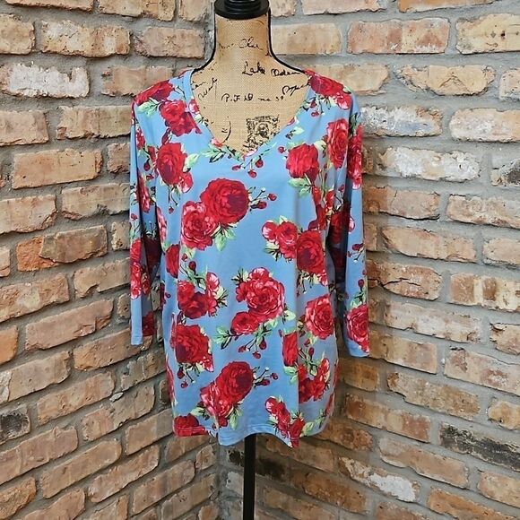 The Pioneer Woman blue floral top size XL - Picture 1 of 11